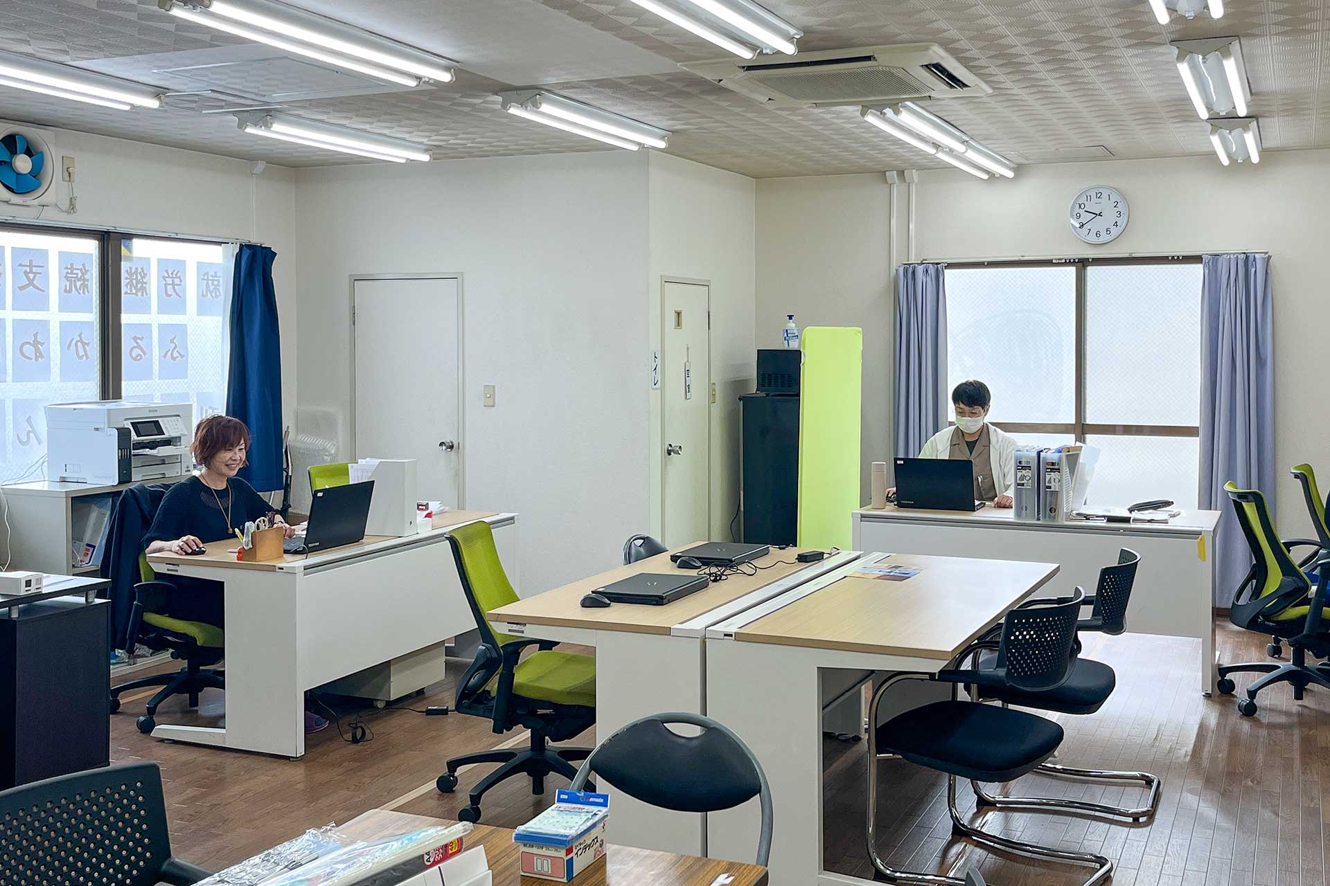 笑店グループ就労継続支援B型ふるかわばし笑店の事業所内の風景