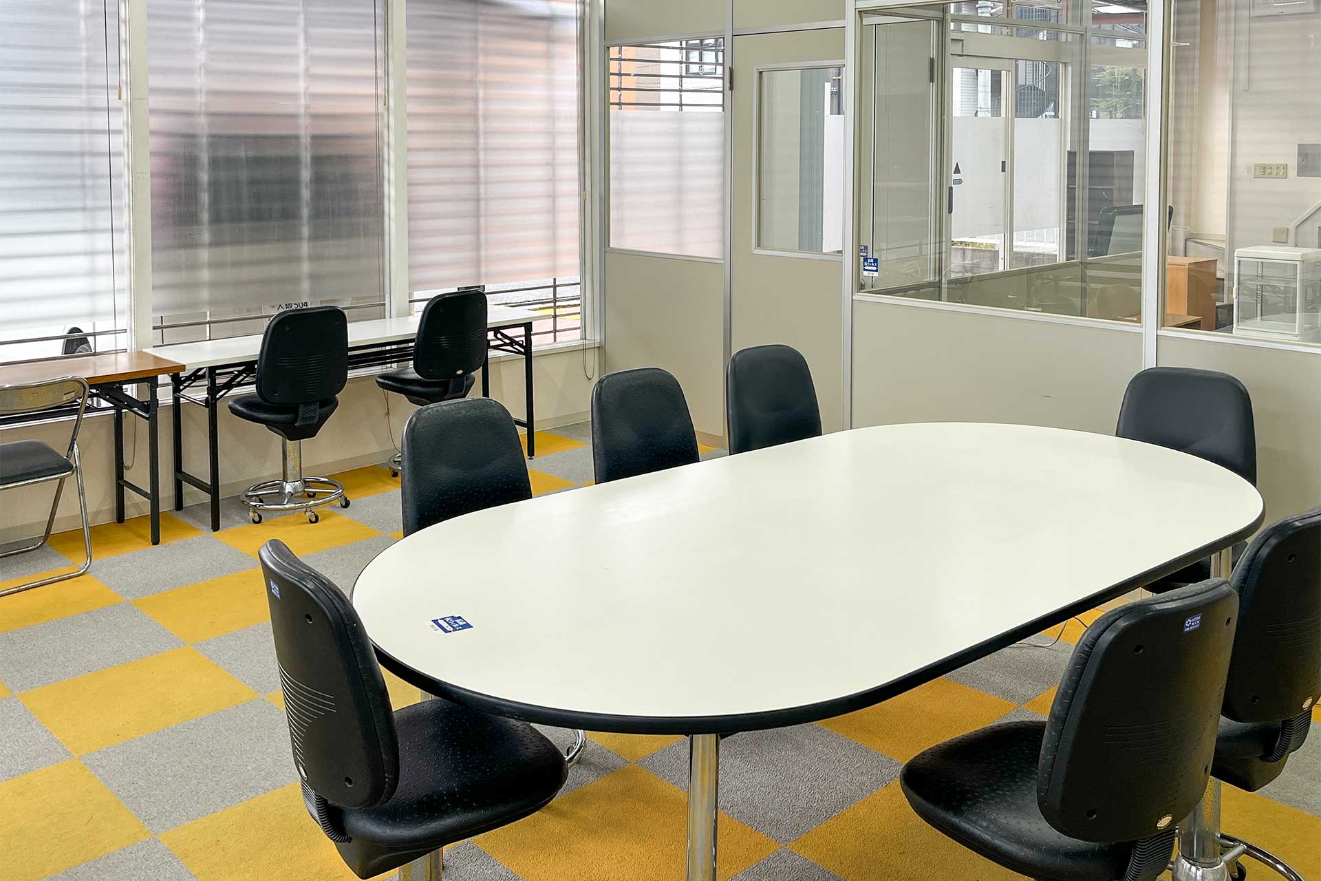 就労継続支援B型たけだ笑店の室内