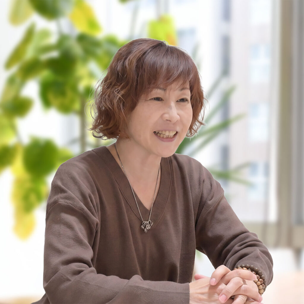 笑店グループ・管理者の辻本さん
