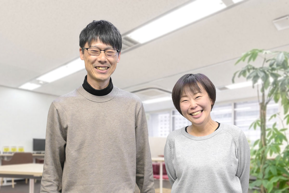 笑店グループ・サービス管理責任者の浦さんと中路さん