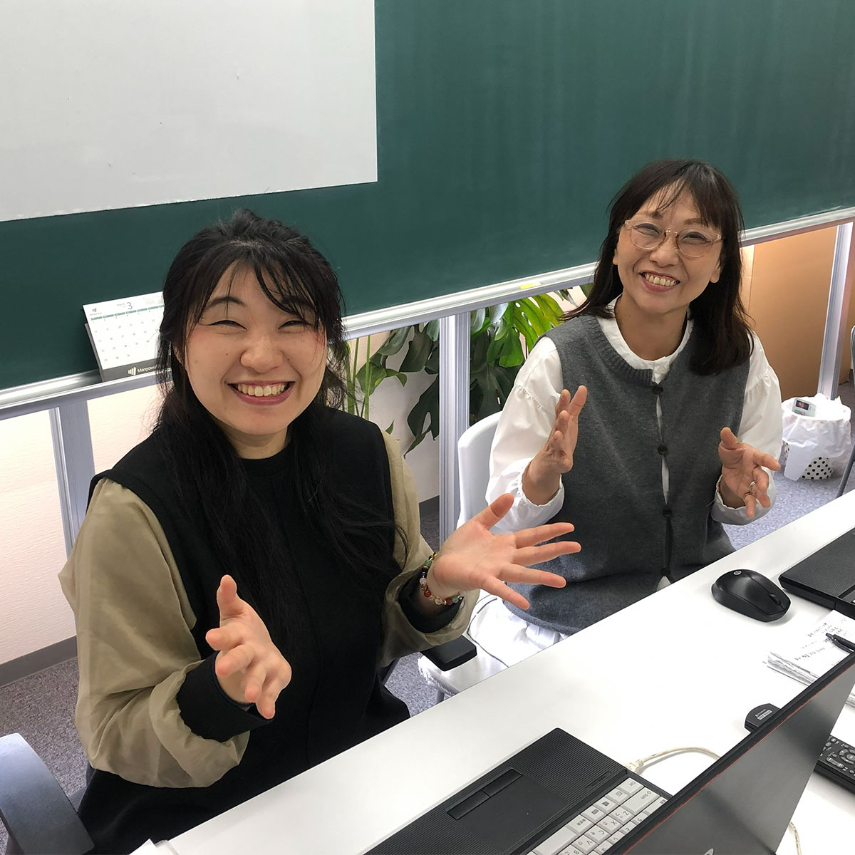 ねやがわ笑店のスタッフ
